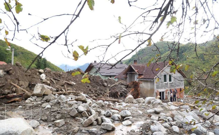 Tuga i bol diljem BiH, ali i regije: Danas je kolektivna dženaza žrtvama poplava u Jablanici