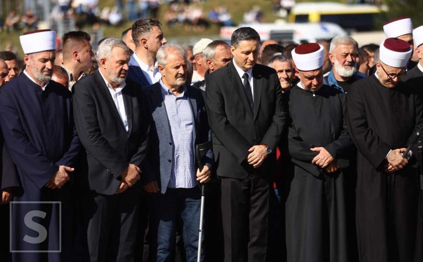 Na dženazu žrtvama poplava u Jablanici stigli Bećirović, Nikšić, Lendo, Ademović...