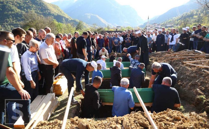 Obavljen ukop žrtava poplava u Donjoj Jablanici