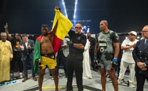 Francis Ngannou se vratio u velikom stilu: Pobjedu posvetio preminulom sinu