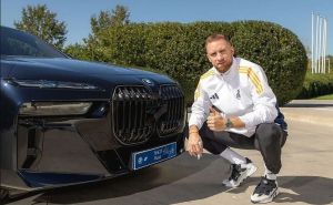 Pogledajte BMW koji je zadužio Džanan Musa: Vrijedi pravo bogatstvo