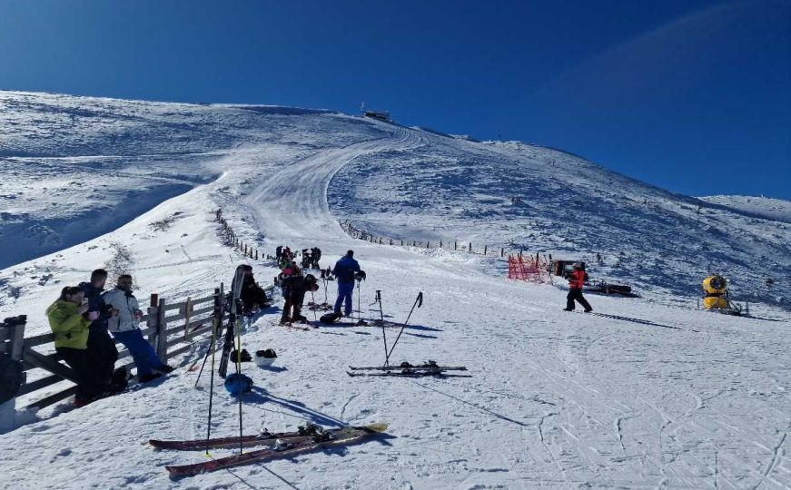 Objavljen cjenovnik: Evo koliko novca će vam trebati ove godine za skijanje na Bjelašnici i Igmanu