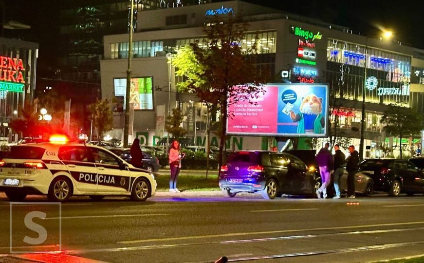 Pogledajte fotografije lančanog sudara u Sarajevu: Velika materijalna šteta na četiri vozila