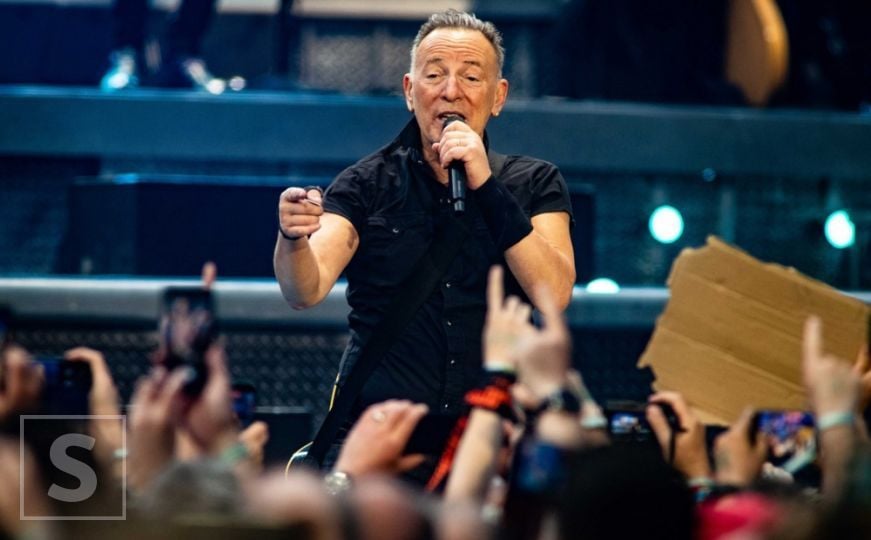 Film o Bruceu Springsteenu svi jedva čekaju: 'Zapalila' internet prva objavljena fotografija sa seta