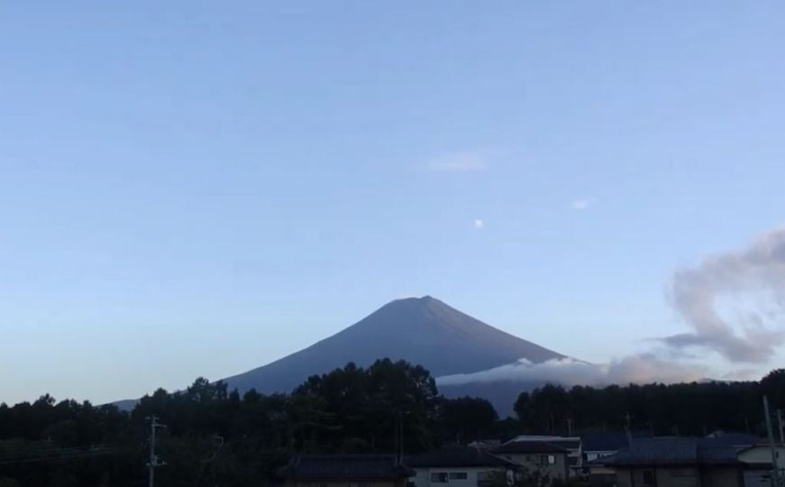 Planina Fuji u Japanu još uvijek nije vidjela snijeg: Oboren 130-godišnji rekord