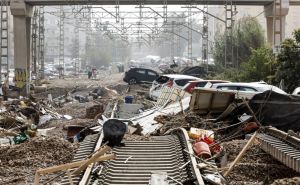 Poplave u Španiji: Broj poginulih povećan na 205, hiljade ljudi i dalje bez struje, vode i hrane