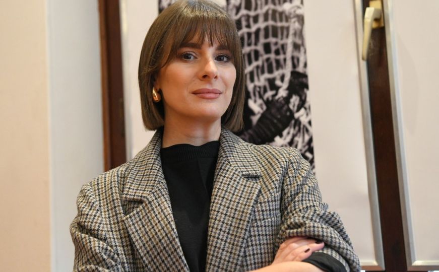 Hana Selimović je unuka našeg slavnog pisca, a Ani Brnabić je više puta očitala lekciju