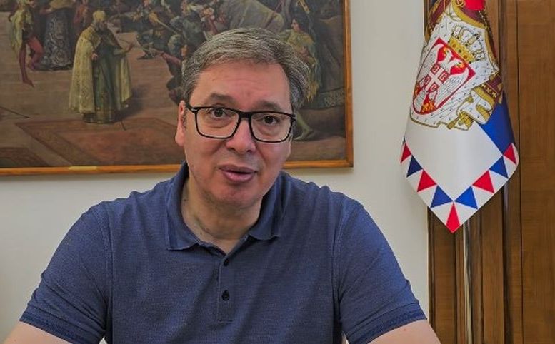 Vučić izveo novi show i sve podijelio na mrežama: “Sa sendviča smo prešli na pljeskavice"