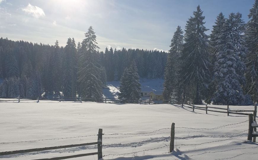 U Han Pijesku palo duplo više snijega nego na Bjelašnici