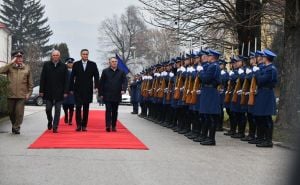 Članovi predsjedništva i ministar odbrane na obilježavanju Dana Oružanih snaga Bosne i Hercegovine