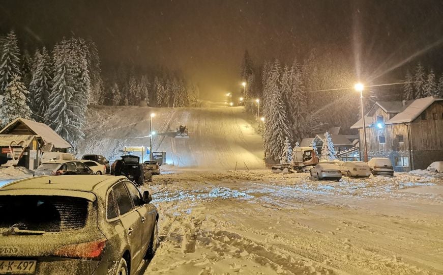 Na planinskom izletištu u BiH počelo skijanje: Dovoljno snijega, a povoljne cijene karata