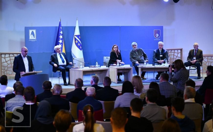 Konferencija "Suverena, cjelovita i nezavisna": Ključne teme vezane za državnost i genocid u BiH