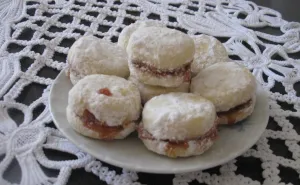 Recept za najsočnije starinske vanilice koje će vas vratiti u djetinjstvo