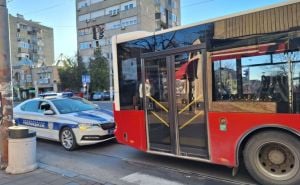 Maloljetnici u Beogradu brutalno pretukli vozača autobusa