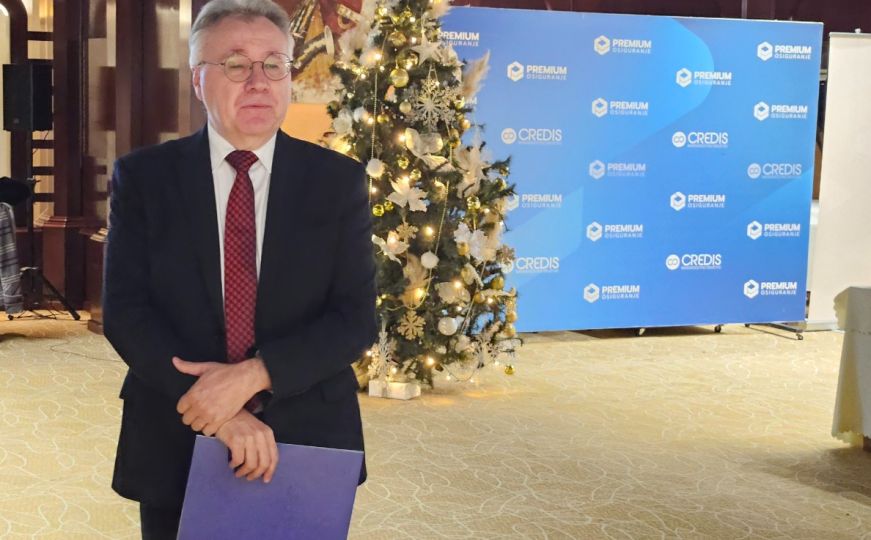 Ambasada Rusije održala prijem u Banjoj Luci. Na objavljenoj fotografiji zvanicama se ne vide lica