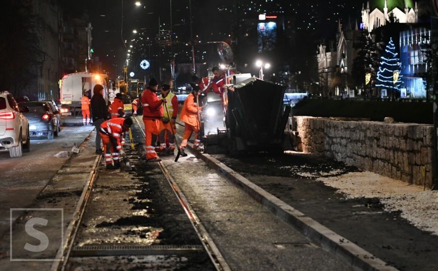 Rekonstrukcija saobraćajnice u centru Sarajeva: Pogledajte kako teku noćni radovi na Skenderiji