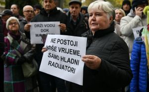 Stanovnici Vogošće i danas bez grijanja: "Probudili su nas hladni radijatori. Šta radi Nihad Uk?"