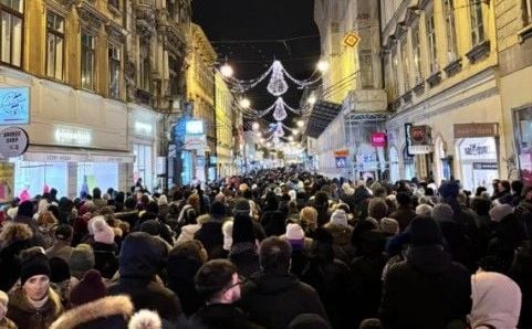 Više hiljada ljudi na mimohodu u Zagrebu: "Nema ništa važnije od sigurnosti naše djece"