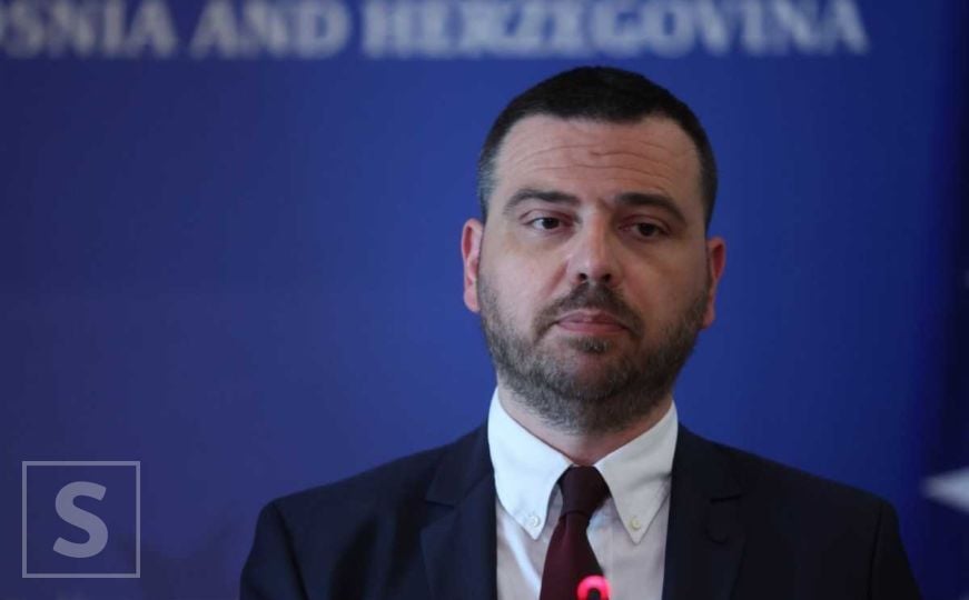 Magazinović upozorava: "Zaključci NSRS i dalje predstavljaju primjer rušenja ustavnog poretka”