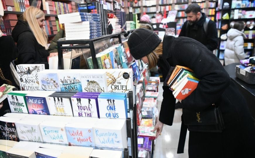 Noć knjige u Buybooku: Ljubitelje pisane riječi obradovali popusti izdavačke kuće