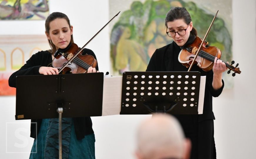 Muzička večer za pamćenje: Koncert za dvije violine u Umjetničkoj galeriji