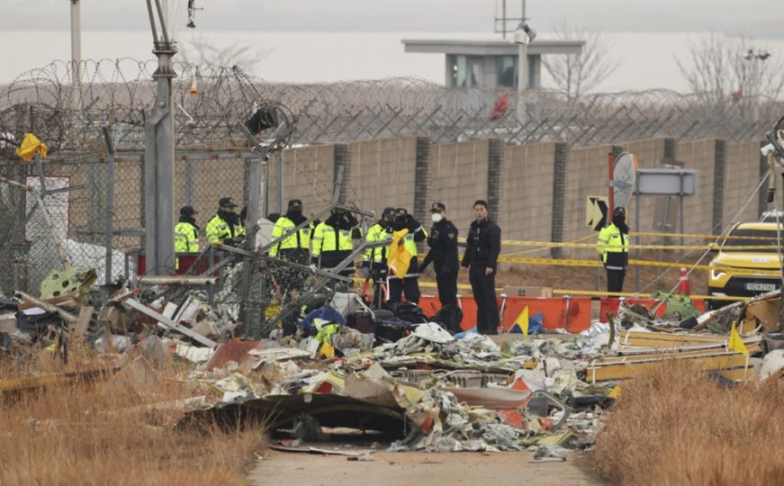 Nakon avionske nesreće u Južnoj Koreji: Pokrenuta pitanja o betonskom nasipu na aerodromu