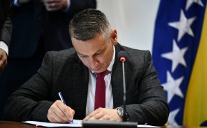 Nakon hapšenja: Da li Nenad Nešić može nastaviti obnašati funkciju ministra sigurnosti BiH?