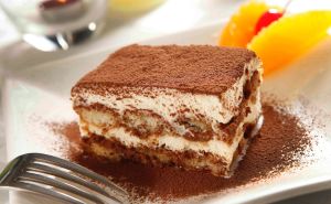 Kremast, brzo gotov i bez pečenja: Jednostavan recept za banana tiramisu