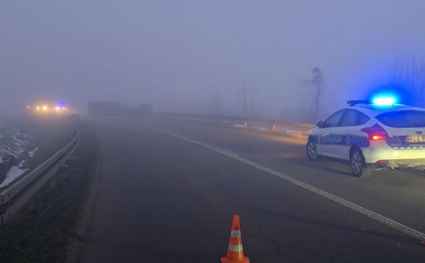 Dvije osobe povrijeđene u sudaru: Trudnica prevezena u bolnicu