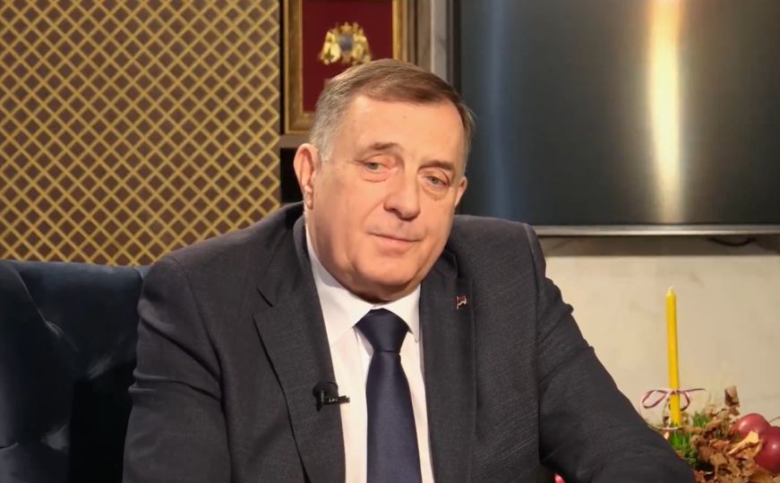 Milorad Dodik se prvi put nakon operacije pojavio pred kamerama