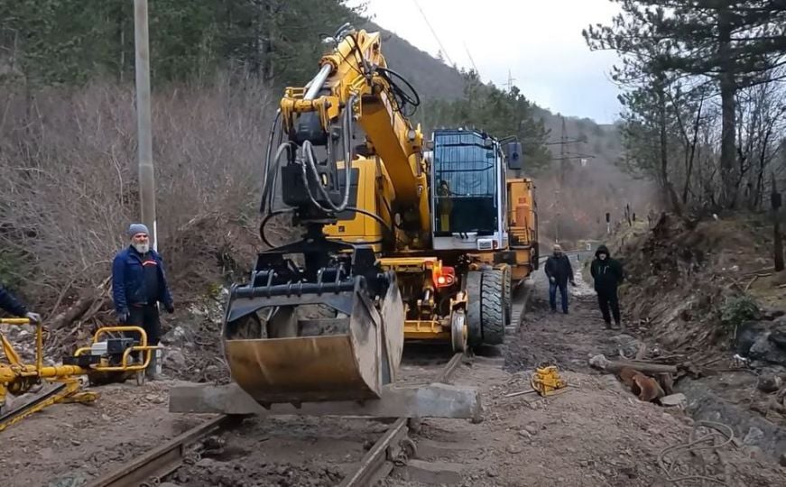 Popravljen dio željezničke pruge u Donjoj Jablanici, pogledajte snimak