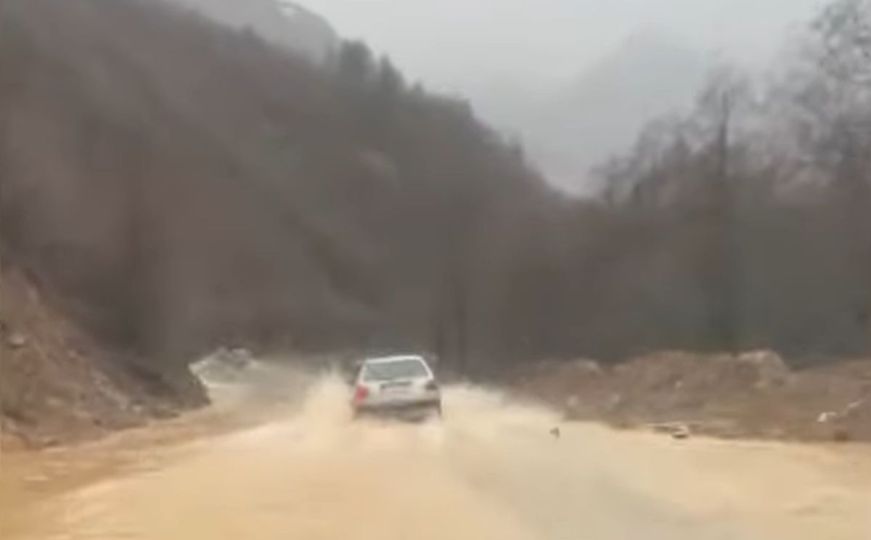 Nakon poplava u Jablanici mještani upozoravaju: 'Pitanje je trenutka kada će se desiti nova nesreća'
