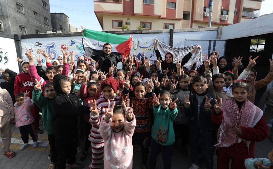 Slavlje u Gazi: Palestinci izašli na ulice da proslave prekid vatre, pogledajte fotografije