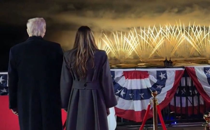 Donald Trump stigao u Washington, pjevao mu imitator Elvisa Presleya: Mnogi fanovi ostaju razočarani