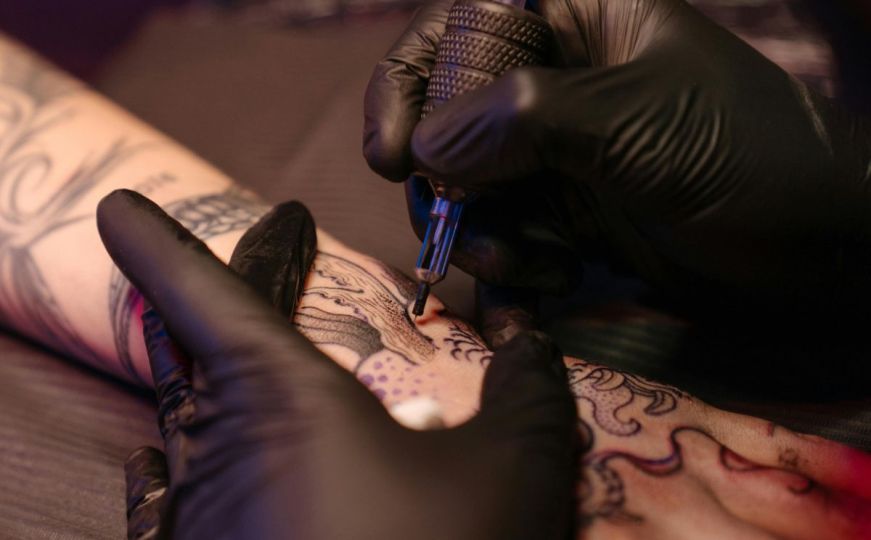 Tattoo umjetnica naglasila: "U ovim slučajevima odbijam klijente čak i kad dođu u salon"