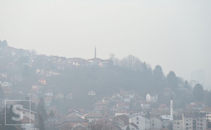 Zrak u Sarajevu katastrofalno zagađen: Oglasila se Vlada, evo šta su zatražili i šta je zabranjeno