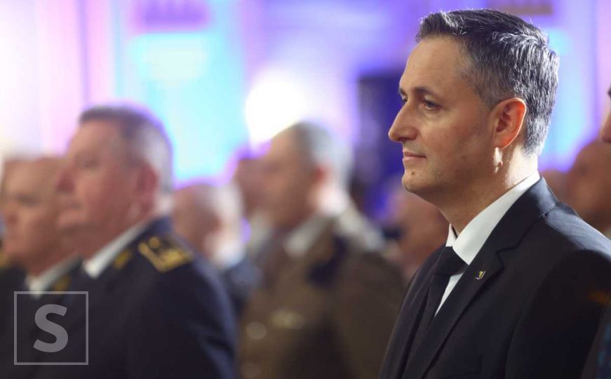 Bećirović čestitao Trumpu: "BiH će nastaviti razvijanje prijateljskog odnosa sa SAD-om"