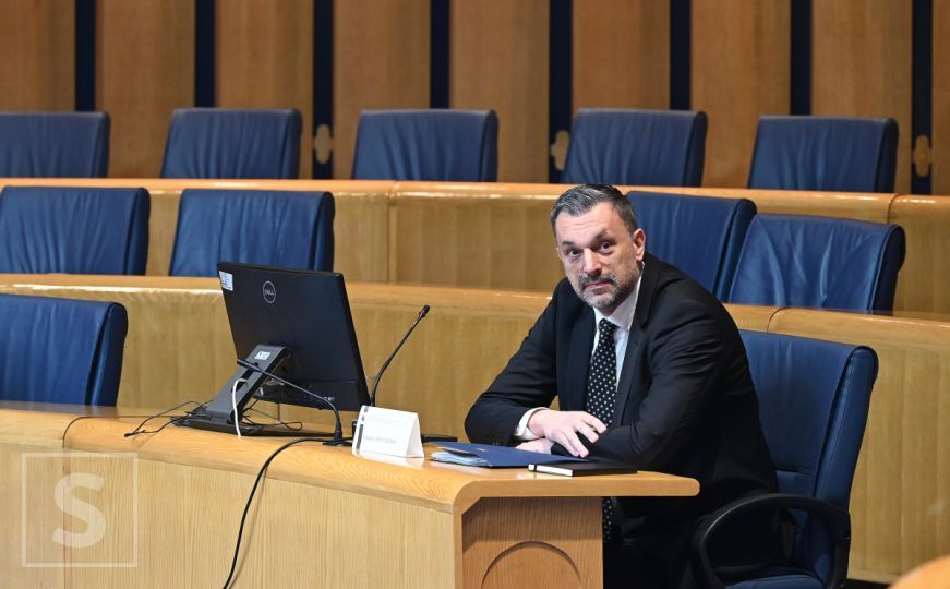 Pratite UŽIVO: Počelo javno saslušanje Elmedina Konakovića