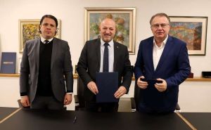 Povećanje plata za zaposlene u državnoj službi: Osnovica podignuta na 480 KM