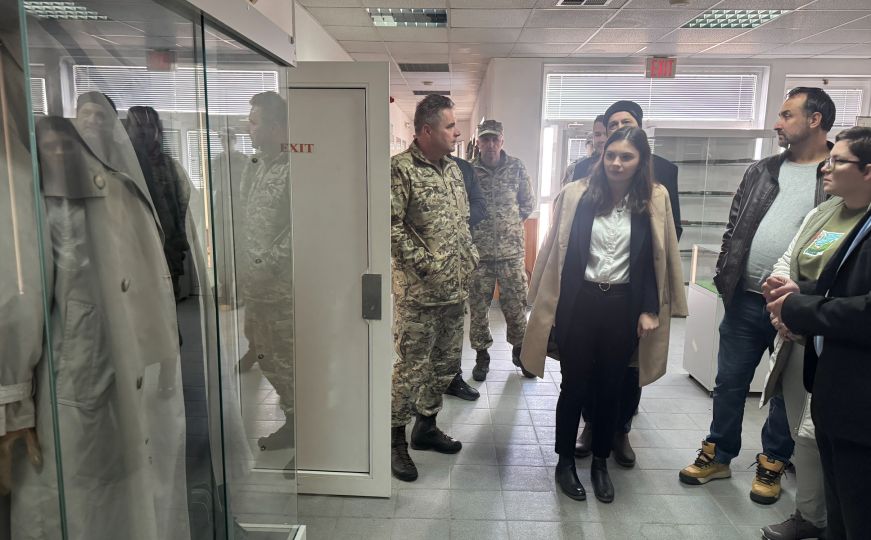 "Mantil heroja odbrane Sarajeva": OS BiH posudile Memorijalnom centru Sarajevo vrijedne artefakte