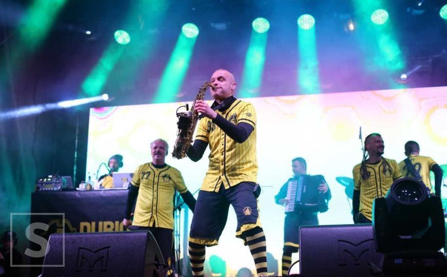 Dubioza kolektiv odgodila premijeru nove pjesme: Sve mora da stane