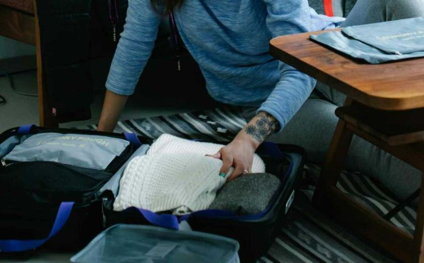 Radnik aerodroma naglašava: "Ovakav kofer nemojte nikada koristiti za putovanja"