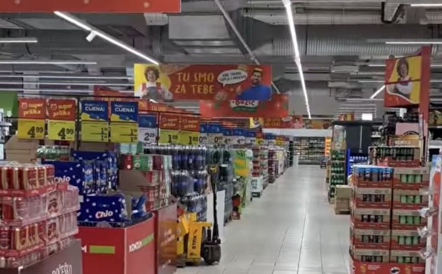 Pustoš u trgovinama širom Hrvatske: Komšije bojkotuju trgovačke lance i pumpe zbog visokih cijena