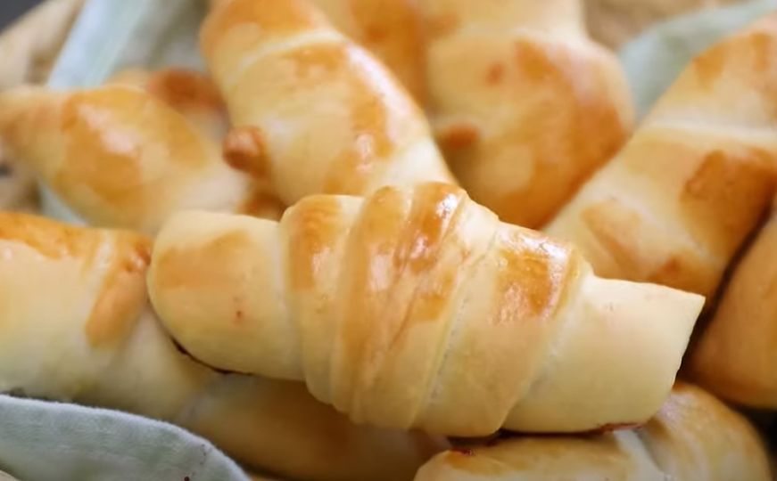 Mekane i sočne kiflice: Brz i jednostavan recept