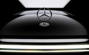 Mercedes-Benz povlači 127 vozila zbog sigurnosnih problema