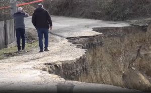 Veliko klizište u bh. općini: 'Kuće su u opasnosti od urušavanja. Zna se ko je odgovoran za ovo'