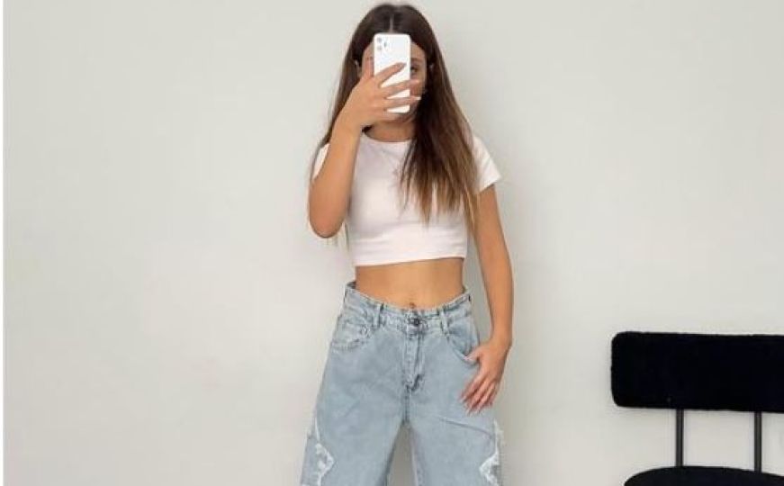 Ove farmerke bit će trend 2025. godine: Savršene su za svaki stil, ali imaju jednu 'zamku'