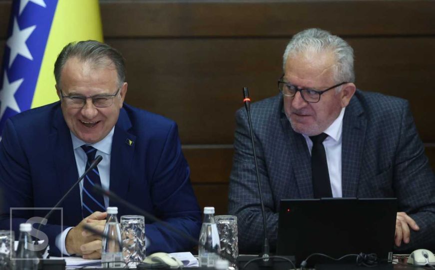 Nikšić nakon sjednice ESV-a: Plaće od 1.000 KM ili više se mogu povećati do 450 KM neoporezivo