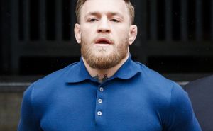 Conor McGregor napravio incident: Pljunuo čovjeka u lice