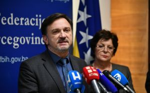 Amir Hasičević: "Nećemo zamrznuti, nego sniziti cijene 50 osnovnih životnih artikala"